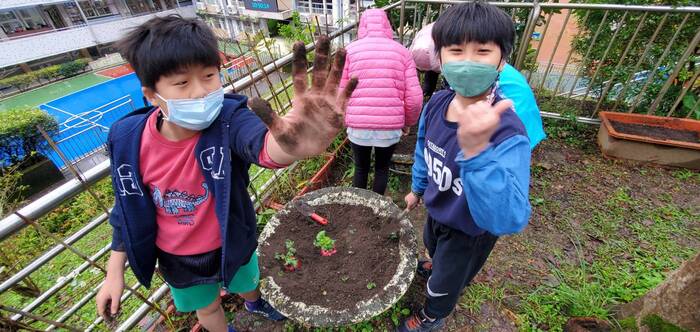 112年1月16日小田園種下好彩頭-3