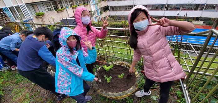 112年1月16日小田園種下好彩頭-4